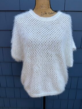 Pinch White Fuzzy Open-Knit Crew Neck Sweater M cream